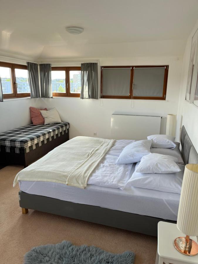 Sarka Apartament *